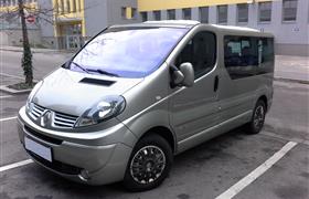 Renault Trafic Passenger main photo