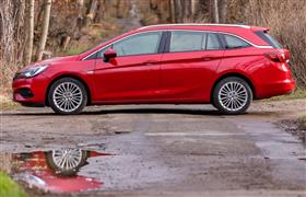Opel Astra combi photo 6