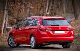Opel Astra combi photo 7