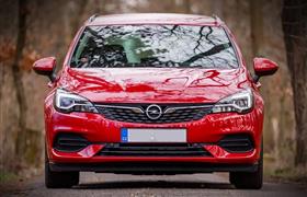 Opel Astra combi photo 9