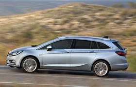 Opel Astra combi photo 6